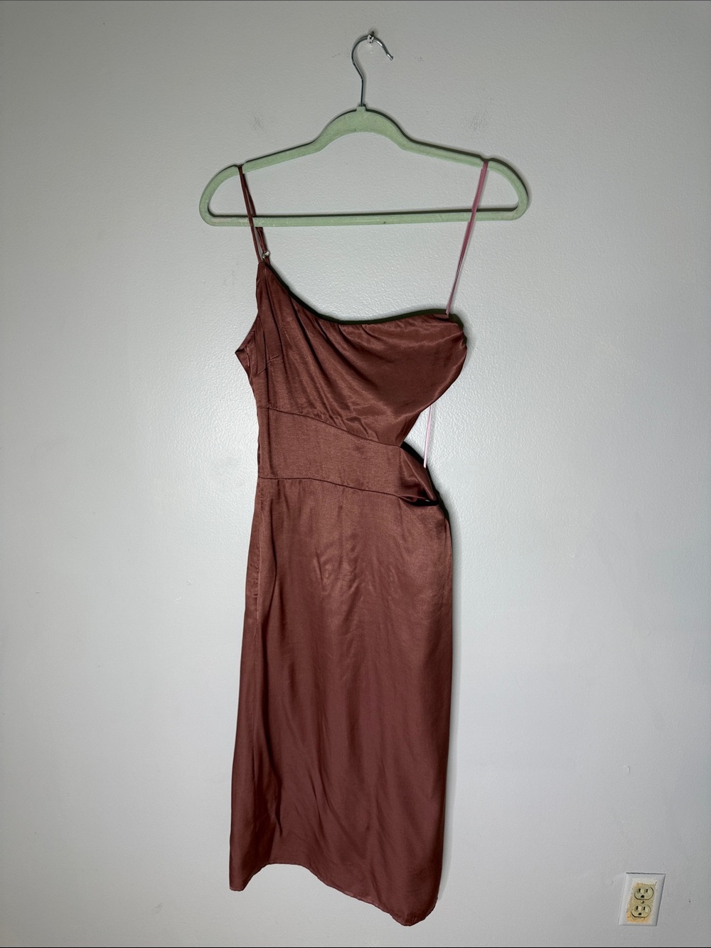 Endless Blu Asymmetric Mauve Satin Midi Dress w/ Ring Details on Side Medium